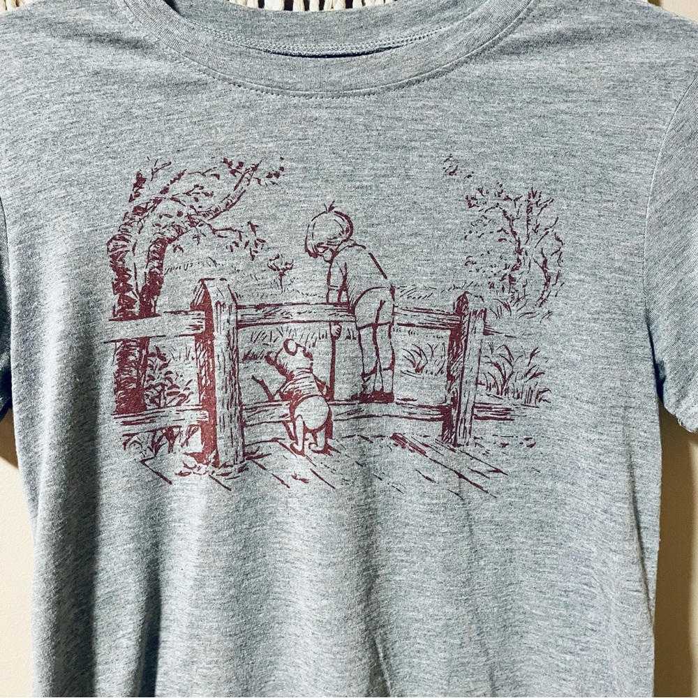 Disney Winnie the Pooh tshirt